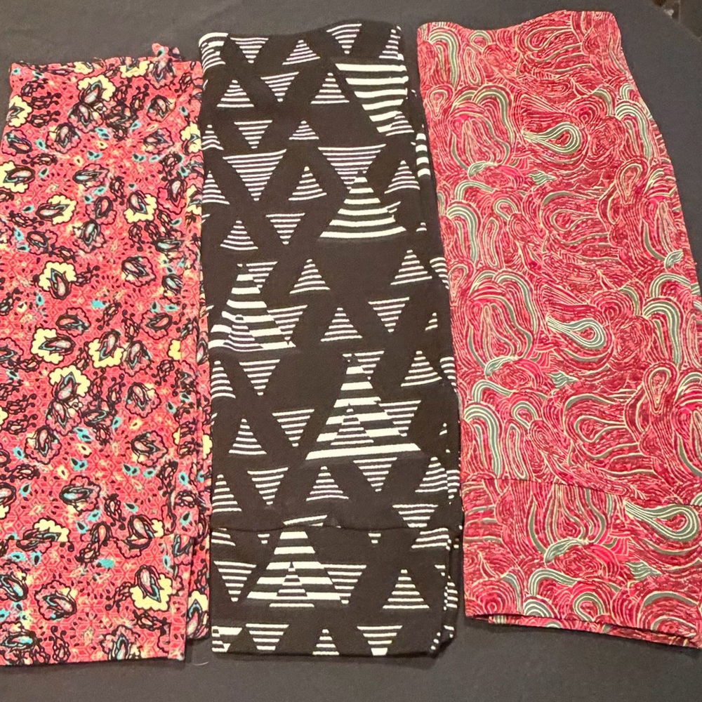 Bundle Of 3 LulaRoe Pencil Skirts-Professional And Comfortable multiple patterns